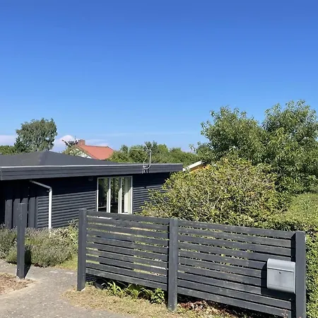 Sampsa - 75m From The Sea By Interhome Malling