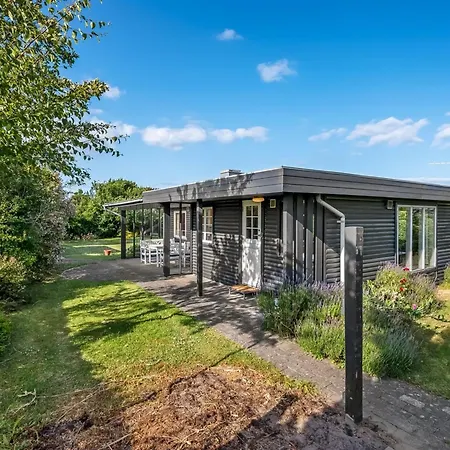 Sampsa - 75m From The Sea By Interhome Malling